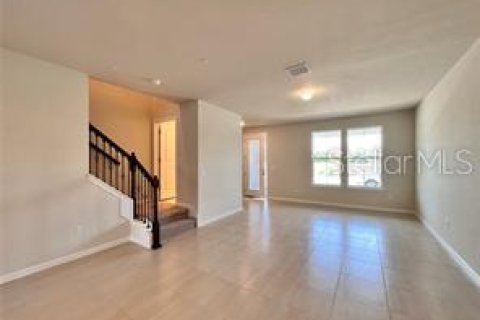 Touwnhouse à louer à Orlando, Floride: 3 chambres, 153.47 m2 № 2098414 - photo 2