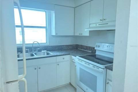 Copropriété à vendre à Tampa, Floride: 4 chambres, 126.63 m2 № 1904382 - photo 5