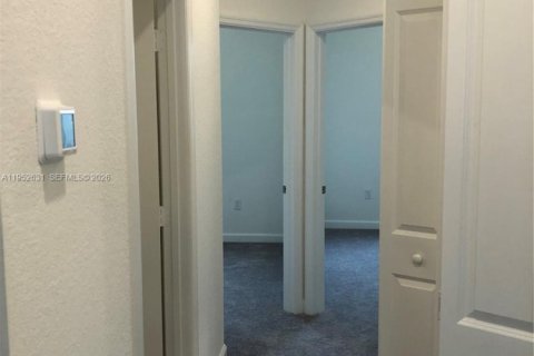 Touwnhouse à vendre à Homestead, Floride: 3 chambres, 123.65 m2 № 2010384 - photo 8