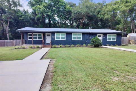 Appartement à Mount Plymouth, Floride 2 chambres, 102.19 m2 № 2320952