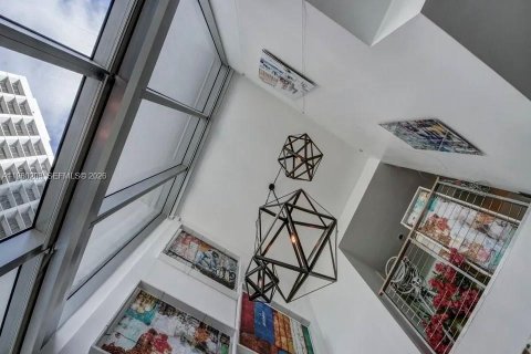 Снять в аренду кондоминиум в Майами, Флорида 1 спальня, 87.14м2, № 2019881 - фото 6