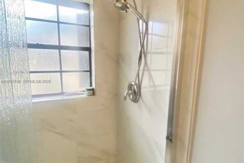 Condominio en venta en Sunrise, Florida, 2 dormitorios, 85.93 m2 № 2048946 - foto 26