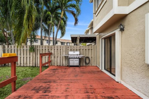 Купить таунхаус в Санрайз, Флорида 3 спальни, 140.1м2, № 1975113 - фото 24