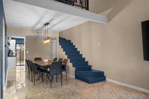 Купить таунхаус в Санрайз, Флорида 3 спальни, 140.1м2, № 1975113 - фото 3