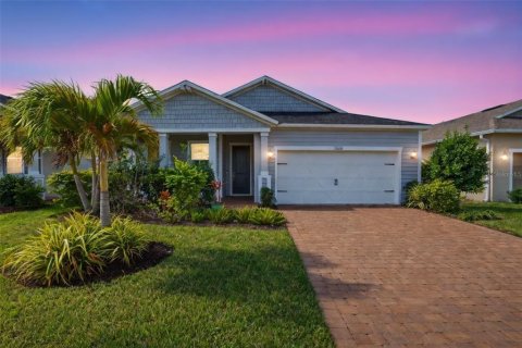 Casa en Bradenton, Florida 4 dormitorios, 217.39 m2 № 2212237