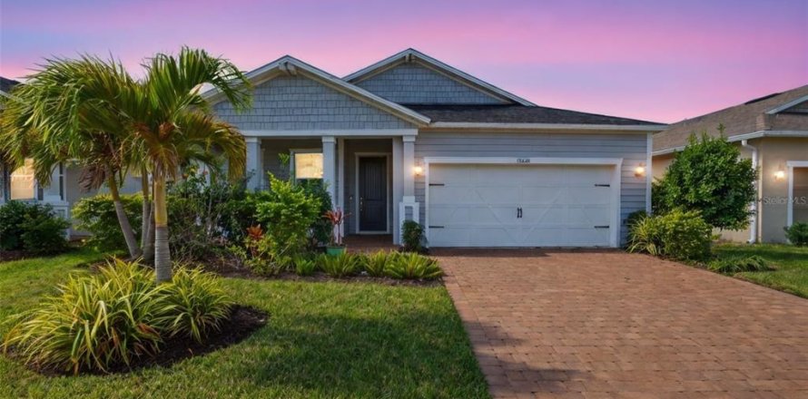 Casa en Bradenton, Florida 4 dormitorios, 217.39 m2 № 2212237