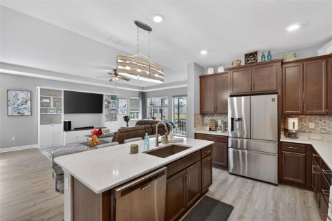 Casa en venta en Bradenton, Florida, 4 dormitorios, 217.39 m2 № 2212237 - foto 9