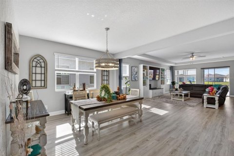 Casa en venta en Bradenton, Florida, 4 dormitorios, 217.39 m2 № 2212237 - foto 16