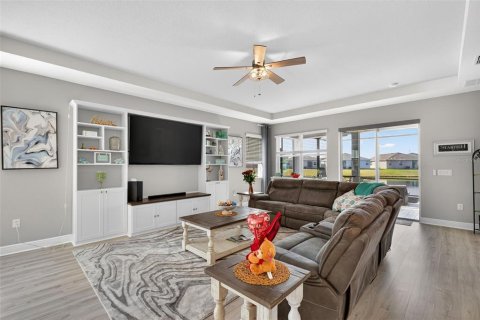 Casa en venta en Bradenton, Florida, 4 dormitorios, 217.39 m2 № 2212237 - foto 13