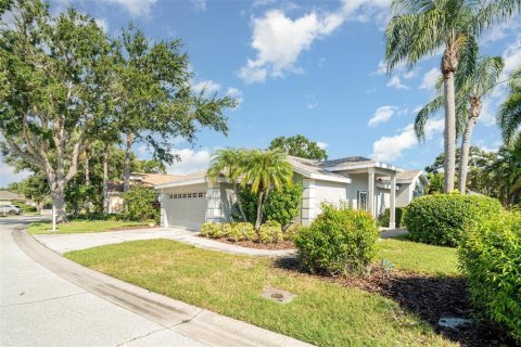 Casa en venta en Sarasota, Florida, 3 dormitorios, 122.35 m2 № 1911815 - foto 1