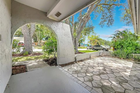 Casa en venta en Dunedin, Florida, 3 dormitorios, 146.14 m2 № 2236299 - foto 3