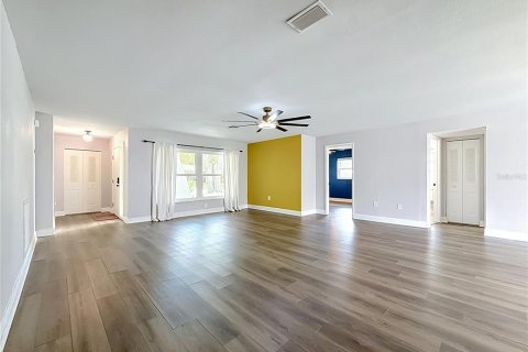 Casa en venta en Dunedin, Florida, 3 dormitorios, 146.14 m2 № 2236299 - foto 8