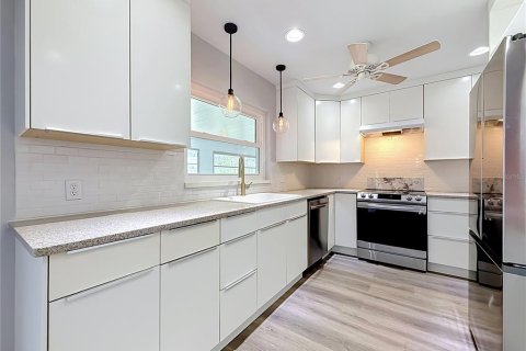 Casa en venta en Dunedin, Florida, 3 dormitorios, 146.14 m2 № 2236299 - foto 12