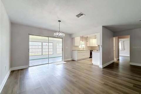 Casa en venta en Dunedin, Florida, 3 dormitorios, 146.14 m2 № 2236299 - foto 10