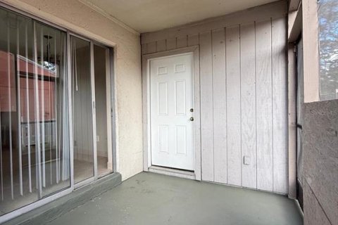 Apartamento en alquiler en Longwood, Florida, 2 dormitorios, 155.33 m2 № 2150983 - foto 12