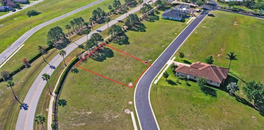 Land in Auburndale, Florida № 1634478