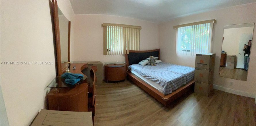 Condo à Hollywood, Floride, 2 chambres № 1969524