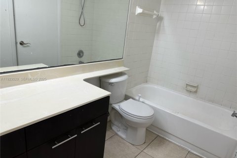 Copropriété à louer à Tamarac, Floride: 1 chambre, 64.57 m2 № 1976779 - photo 23