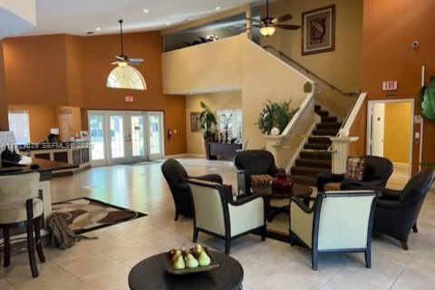 Copropriété à louer à Tamarac, Floride: 1 chambre, 64.57 m2 № 1976779 - photo 15