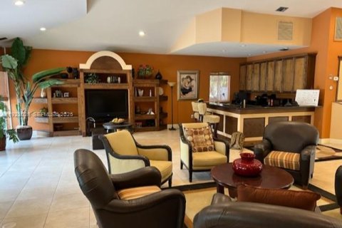 Copropriété à louer à Tamarac, Floride: 1 chambre, 64.57 m2 № 1976779 - photo 14