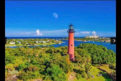 Condo in Tequesta, Florida, 1 bedroom  № 1185284 - photo 1