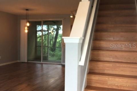 Townhouse in Seffner, Florida 2 bedrooms, 116.31 sq.m. № 1901656 - photo 4