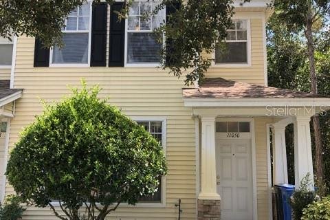 Townhouse in Seffner, Florida 2 bedrooms, 116.31 sq.m. № 1901656 - photo 2