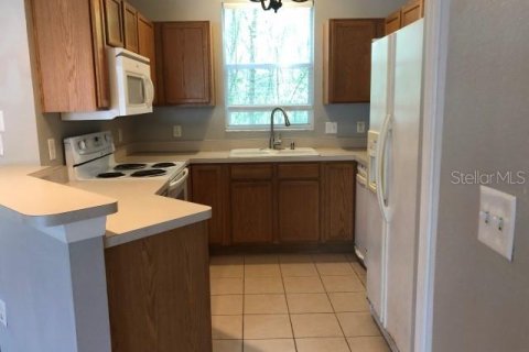 Townhouse in Seffner, Florida 2 bedrooms, 116.31 sq.m. № 1901656 - photo 11