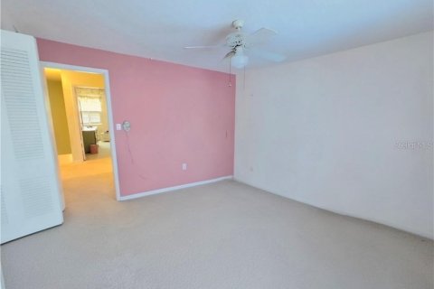 Townhouse in Fort Myers, Florida 2 bedrooms, 93.83 sq.m. № 2232318 - photo 24