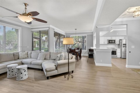 Купить кондоминиум в Плантация, Флорида 2 спальни, 128.21м2, № 2060371 - фото 8