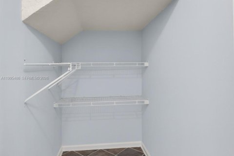 Купить кондоминиум в Плантация, Флорида 2 спальни, 128.21м2, № 2060371 - фото 27