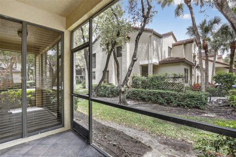 Купить кондоминиум в Плантация, Флорида 2 спальни, 128.21м2, № 2060371 - фото 28