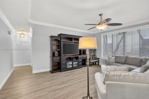 Купить кондоминиум в Плантация, Флорида 2 спальни, 128.21м2, № 2060371 - фото 11