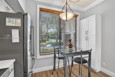 Купить кондоминиум в Плантация, Флорида 2 спальни, 128.21м2, № 2060371 - фото 7