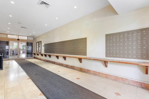 Condominio en alquiler en Aventura, Florida, 2 dormitorios, 113.34 m2 № 2001325 - foto 26