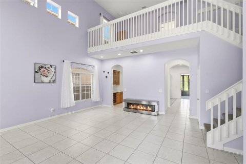 House in Orlando, Florida 4 bedrooms, 237.92 sq.m. № 2134573 - photo 6