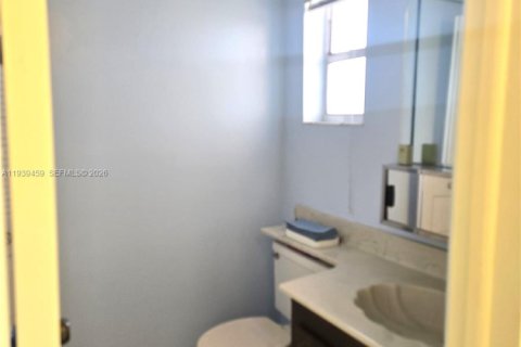 Copropriété à vendre à Sunrise, Floride: 1 chambre, 79.9 m2 № 1997441 - photo 9