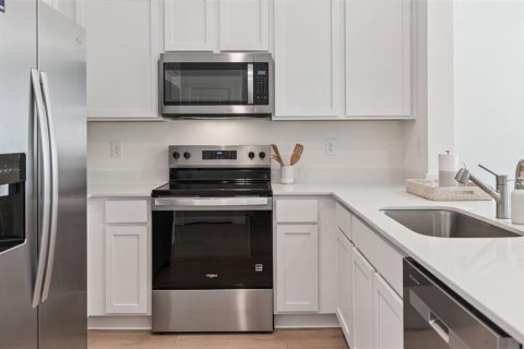Adosado en venta en Kissimmee, Florida, 3 dormitorios, 135.92 m2 № 2104544 - foto 11