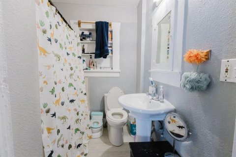 Immobilier commercial à vendre à Saint Petersburg, Floride: 108.7 m2 № 2203764 - photo 30