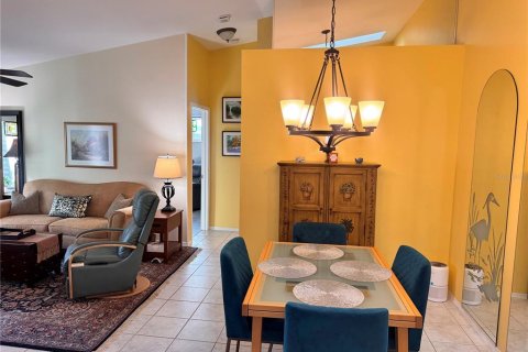 Condo in Punta Gorda, Florida, 2 bedrooms  № 1876457 - photo 14