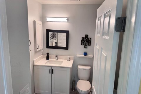 Condo in Punta Gorda, Florida, 2 bedrooms  № 1876457 - photo 27
