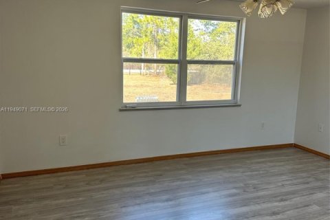 House in Sebring, Florida 4 bedrooms № 2019547 - photo 25