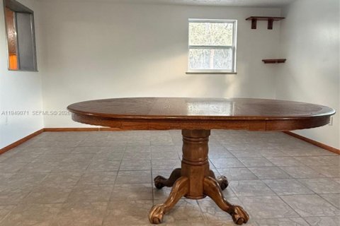 House in Sebring, Florida 4 bedrooms № 2019547 - photo 19