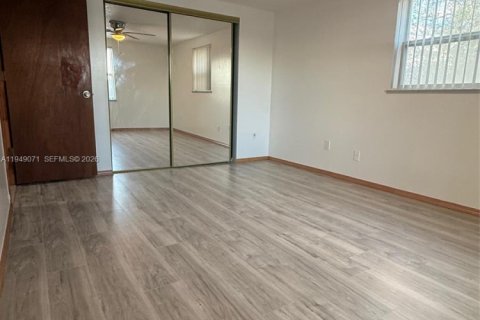 House in Sebring, Florida 4 bedrooms № 2019547 - photo 23