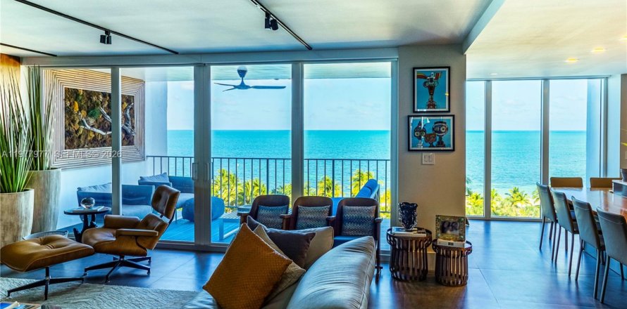 Condo à Key Biscayne, Floride, 2 chambres  № 2045992