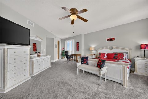 Condo in Daytona Beach, Florida, 3 bedrooms № 2199573 - photo 23