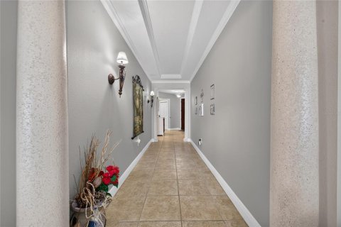 Condo in Daytona Beach, Florida, 3 bedrooms № 2199573 - photo 20