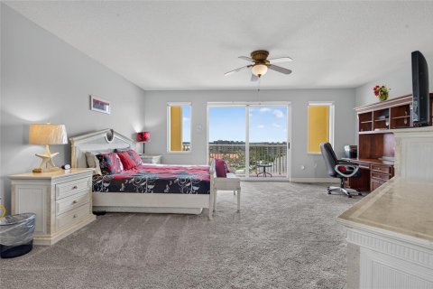 Condo in Daytona Beach, Florida, 3 bedrooms № 2199573 - photo 21