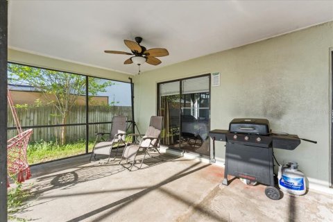 House in Brandon, Florida 4 bedrooms, 202.25 sq.m. № 2223007 - photo 21