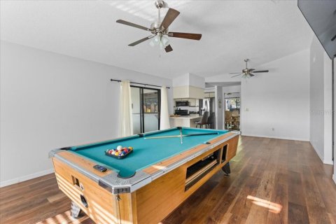 House in Brandon, Florida 4 bedrooms, 202.25 sq.m. № 2223007 - photo 12